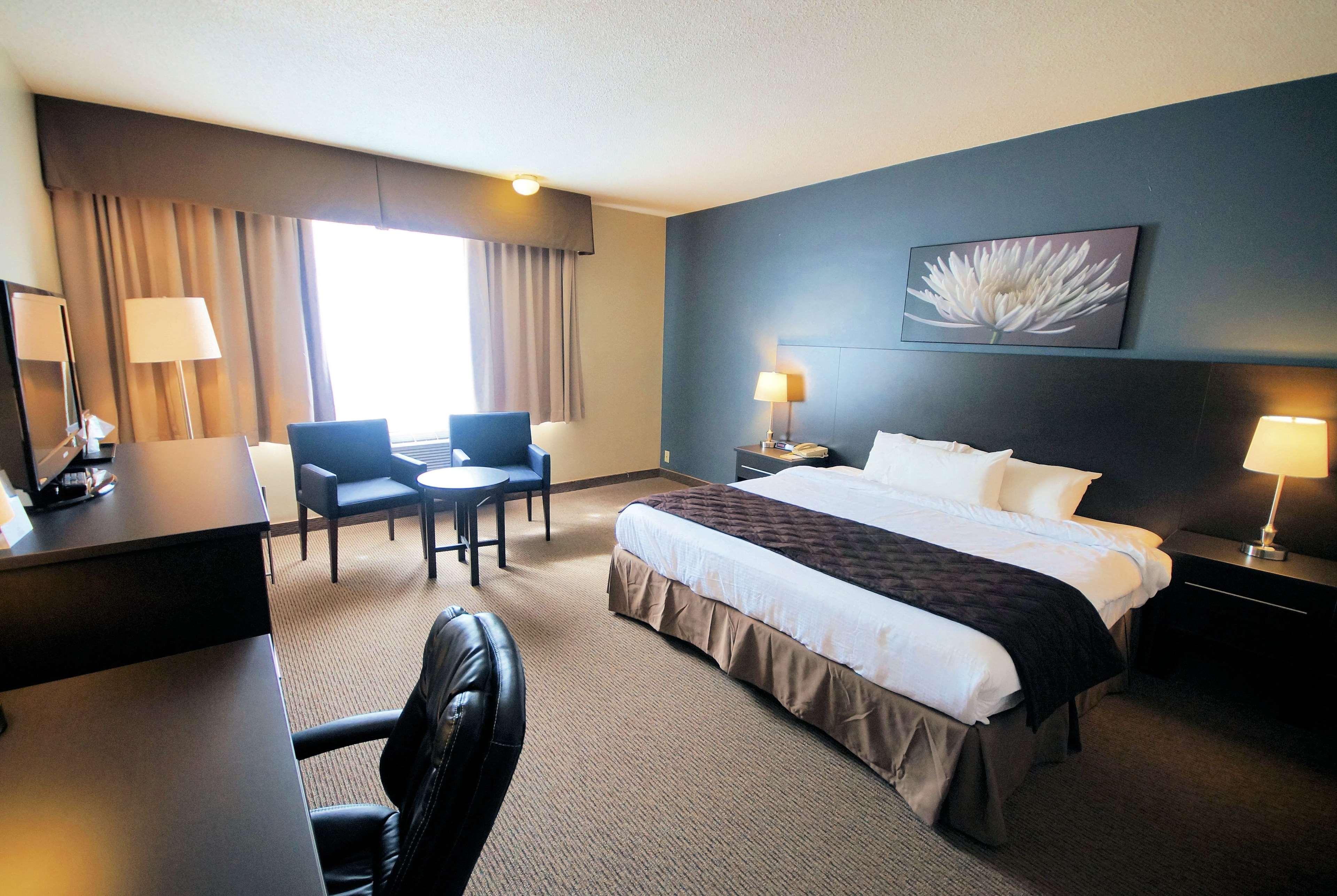 Days Inn By Wyndham Montreal Airport Conference Centre Dorval Buitenkant foto